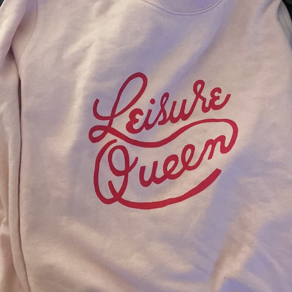 Leisure Queen Sweatshirt - Picture 4 of 5